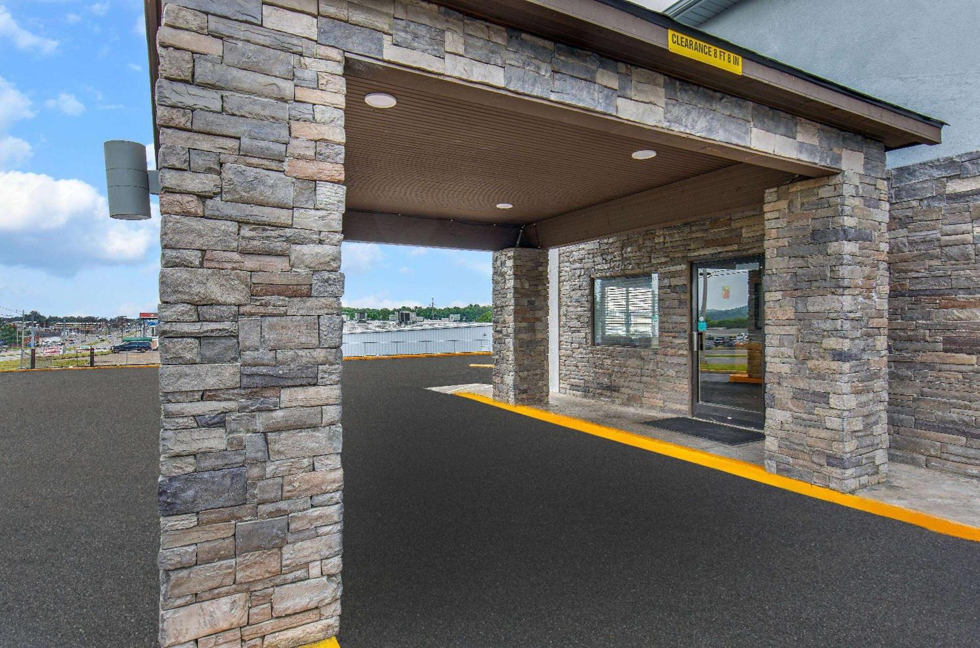 Super 8 By Wyndham Somerset Extérieur photo
