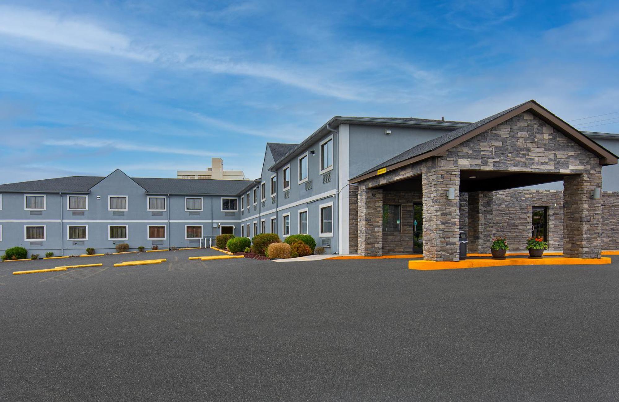 Super 8 By Wyndham Somerset Extérieur photo